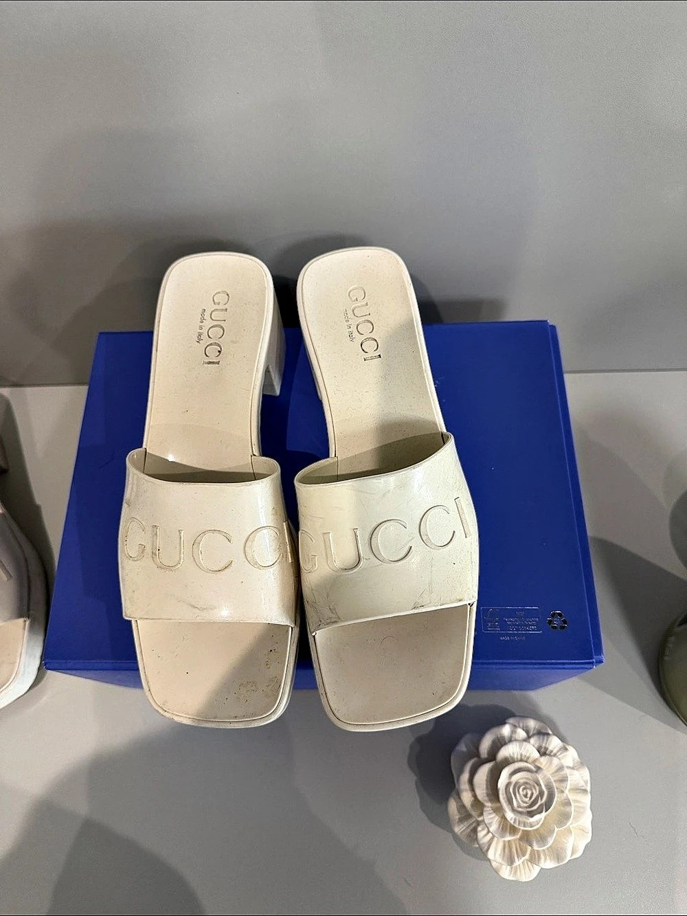 Gucci Rubber Logo Platform Slide Sandal Cream